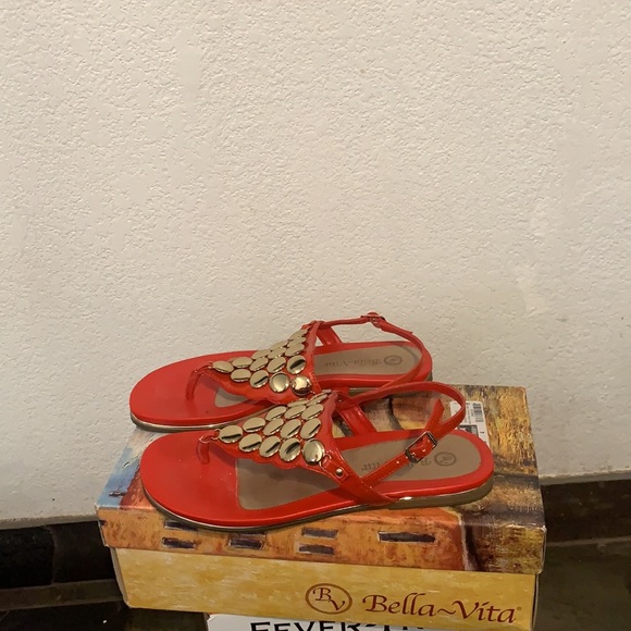 Persimmon colored Pre-loved Bella Vita sandals - Picture 3 of 3